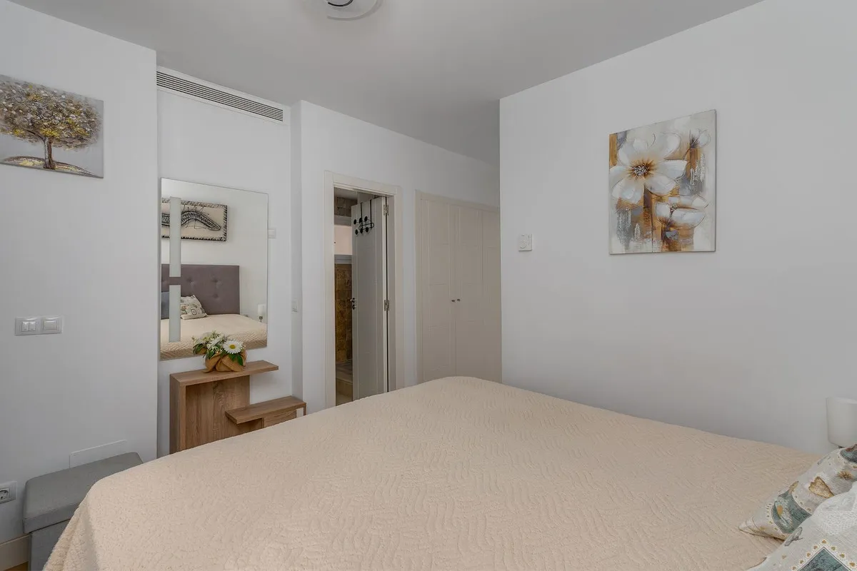 a276352f-2843-484a-a66b-94ee5472c41a