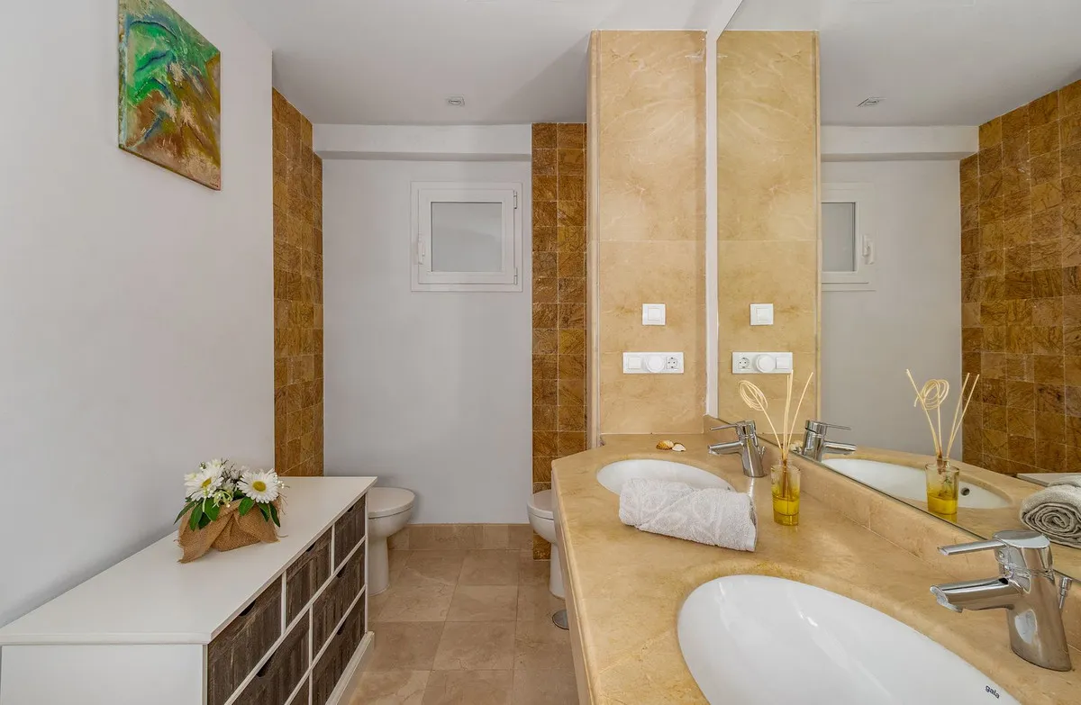 a2928858-1216-4008-82fe-508a472e985f