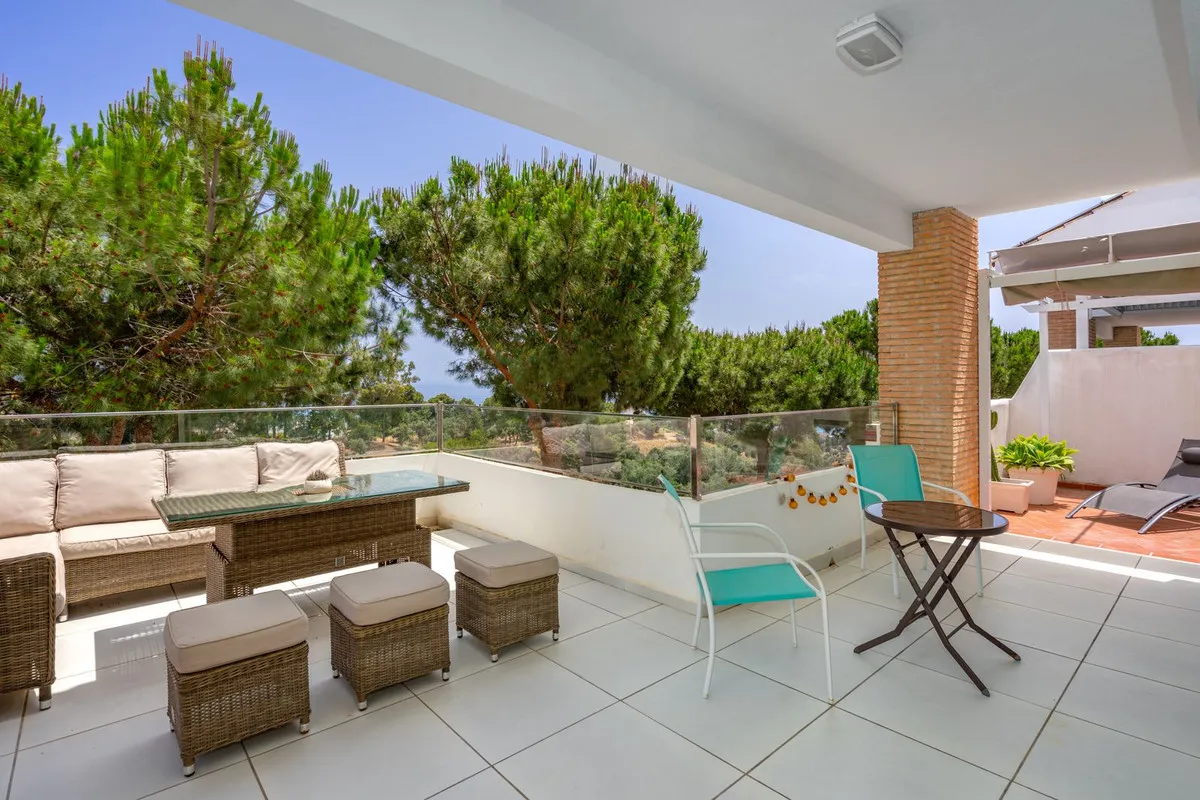 ac123767-aea3-400c-aa7b-7bfa7a1ca005