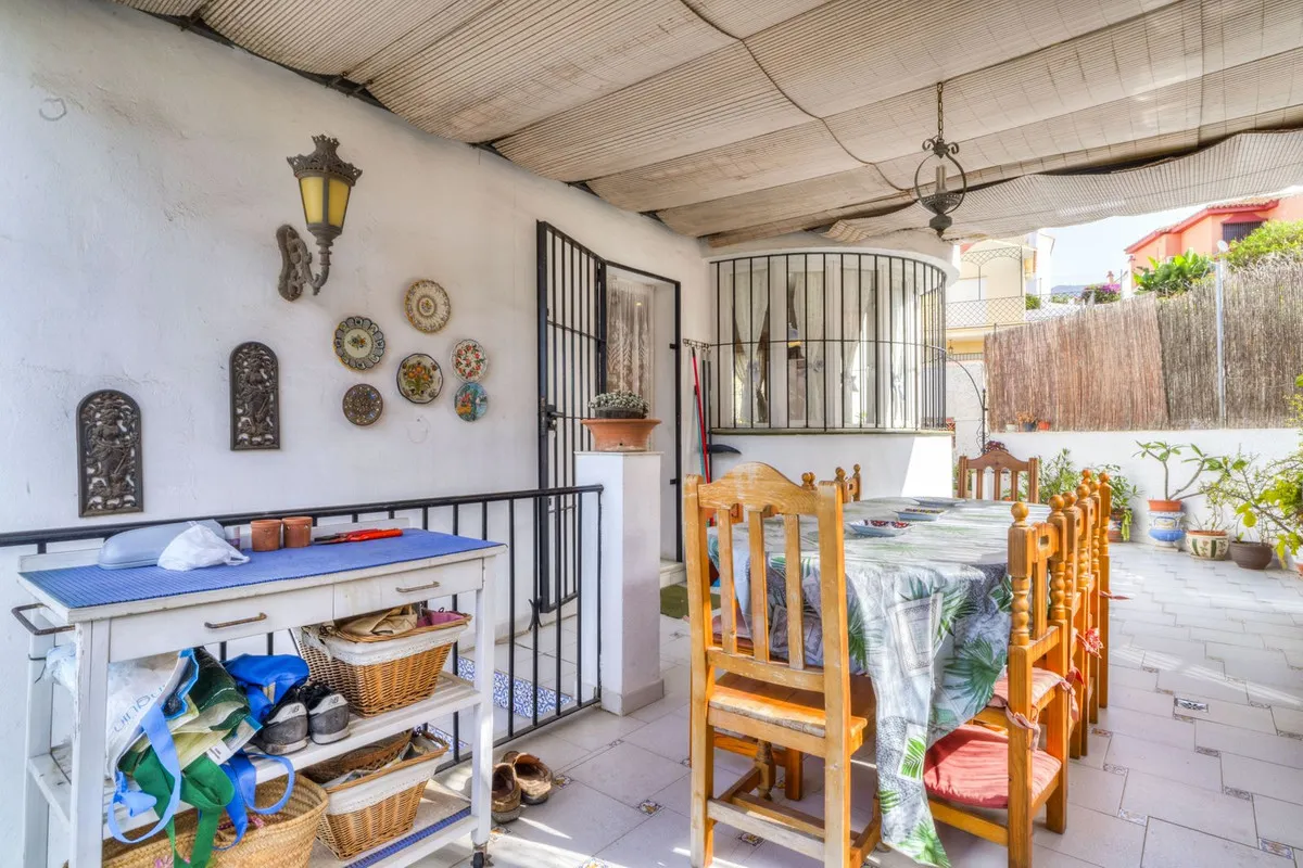 6b559f69-31de-4971-a4da-c67141fd5ac1