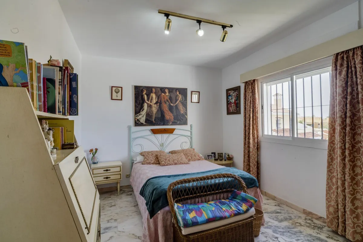 8f7bae21-5110-468d-b2fa-14fa94a07ff8