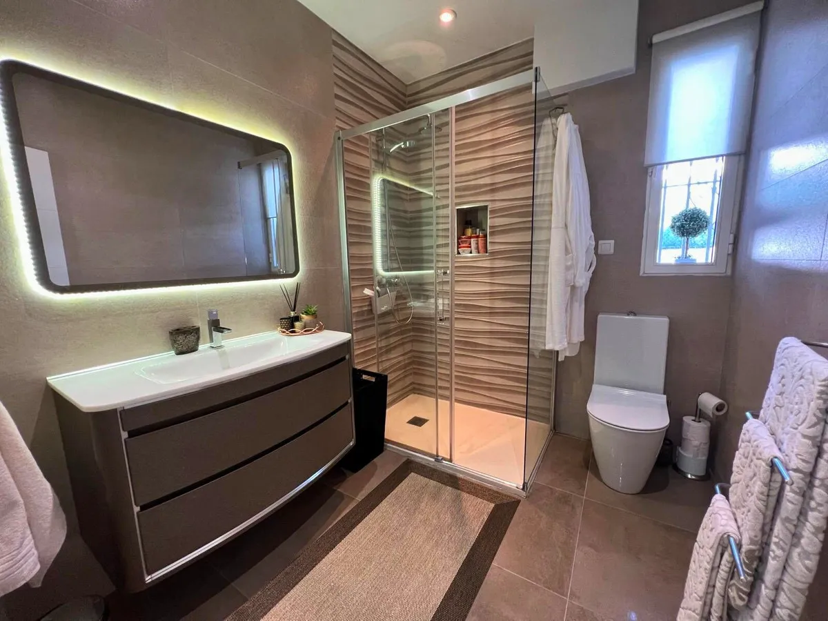 437af9db-c9fb-47f5-a3f3-96fbc528fc3a