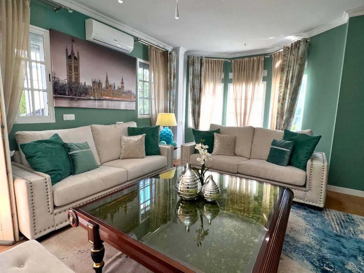 ef056669-52d3-416b-ad41-bc3e321bff75