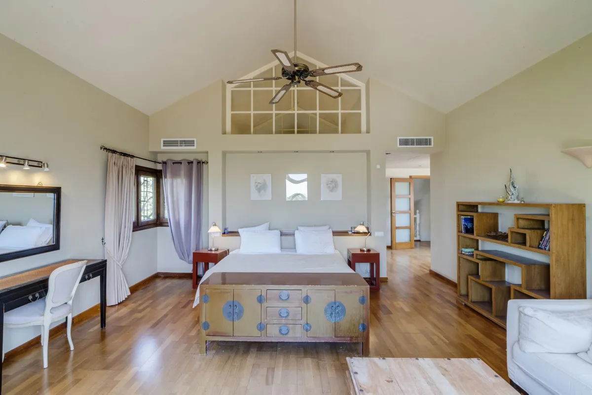 93e4205e-a181-4a6d-80f1-e01c5d800cf7