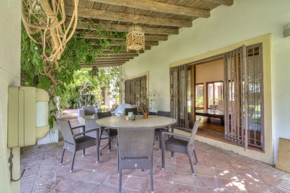 ba2cd4d2-207e-4b15-806a-bb15676bec51