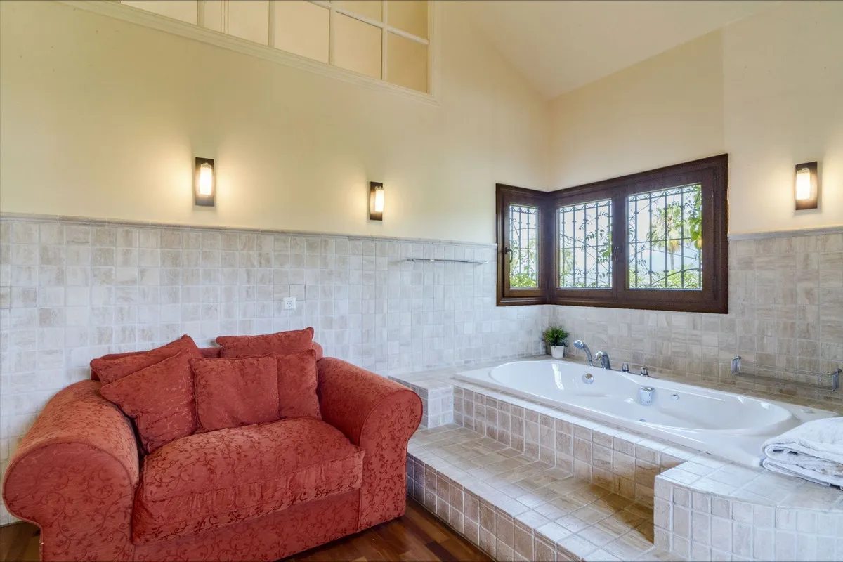 bba961b2-d7e7-42e1-93cd-69cac8c55193