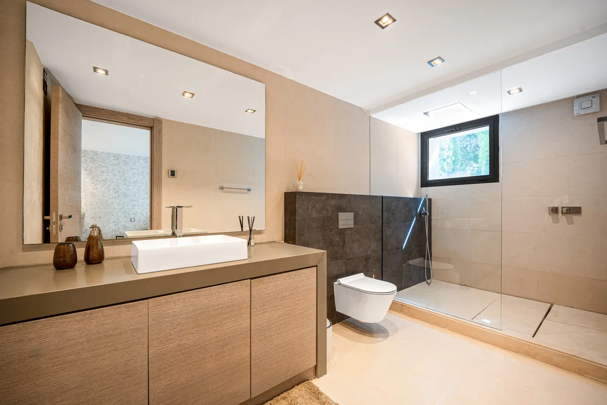 27d10189-4608-4c06-807f-bf509dee4447