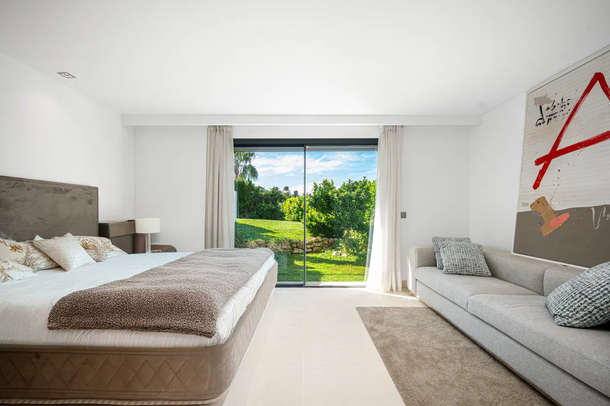 986a6336-5476-4e73-bb92-845a98086c8f