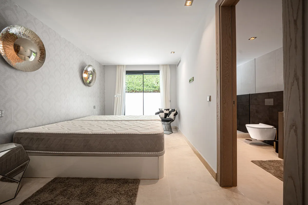 c5577594-115c-4898-bdeb-1e19654d0451