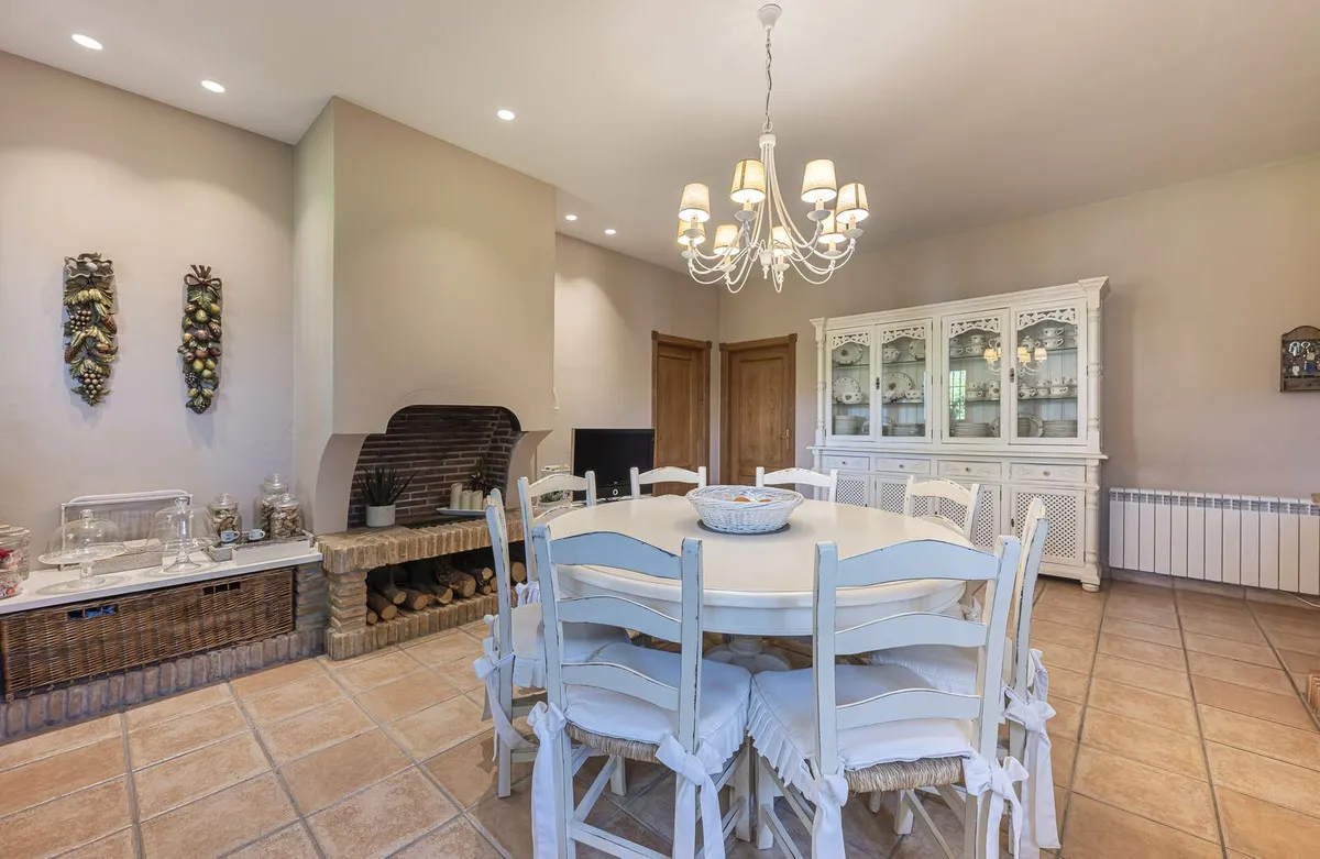 3be0f945-c9bc-4f81-b1bc-04fb5dcbad4e