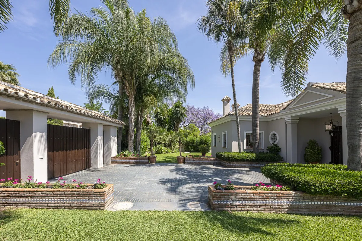 81457ef1-a0ec-49c0-8a12-b59071d6aa03