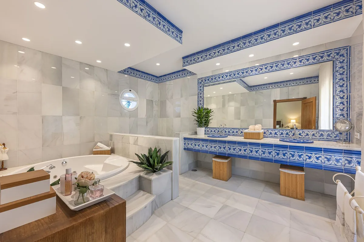 ba7ebcc9-ecbf-4ffc-81b1-0b3d4e14fa43