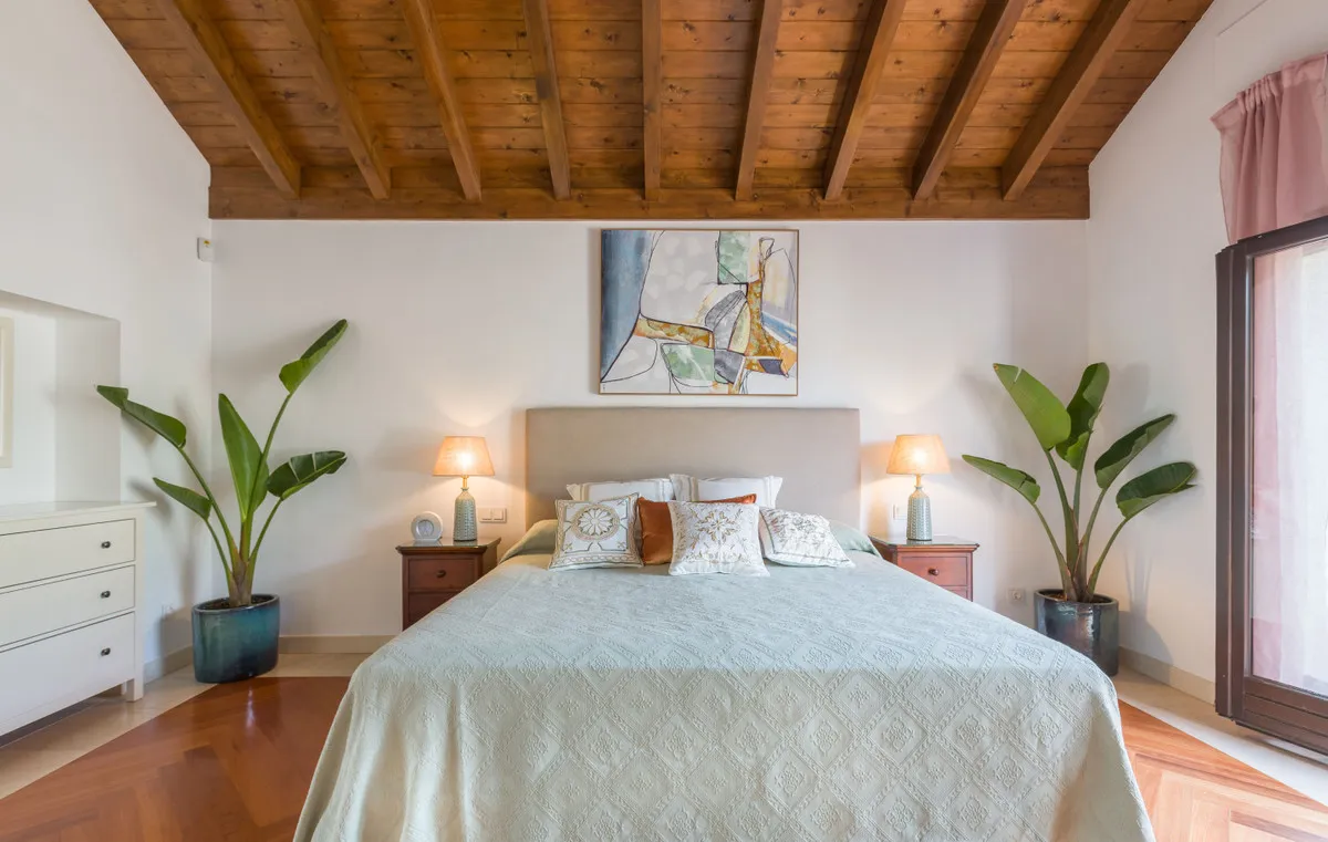 4237c02e-26f3-4c30-a243-b3ef9684de95