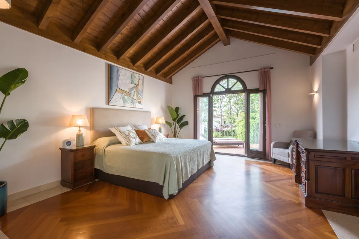 c1afc74a-719d-420e-9de2-54c573b6baca