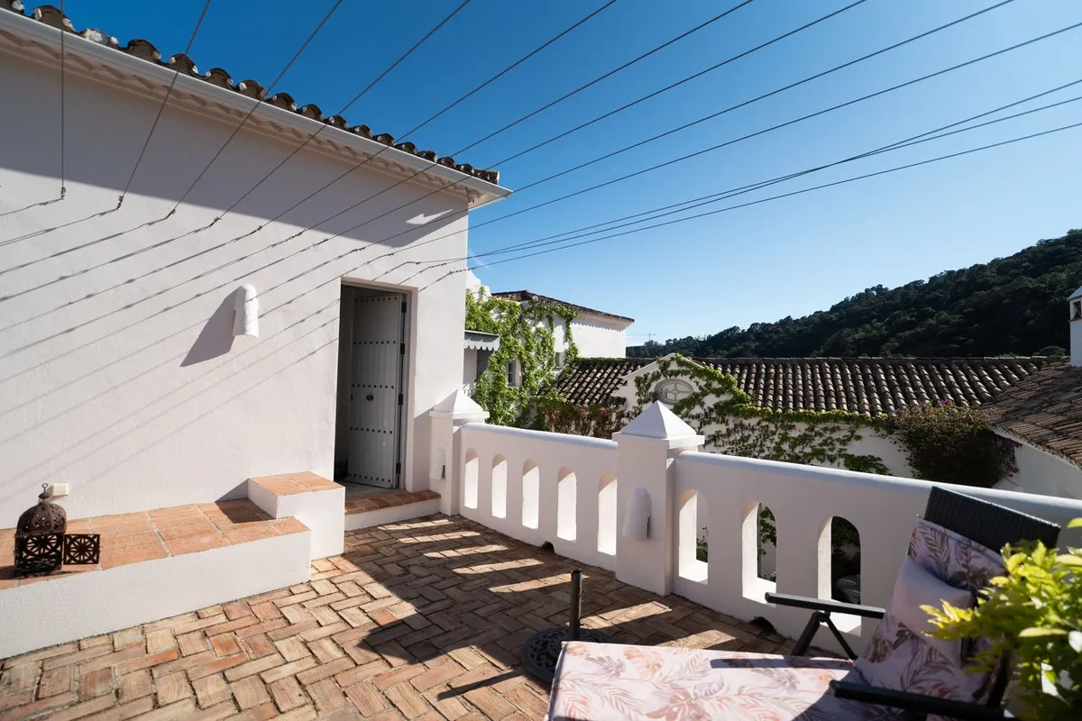 04641264-529d-4f31-8e7d-d0edbe956dad