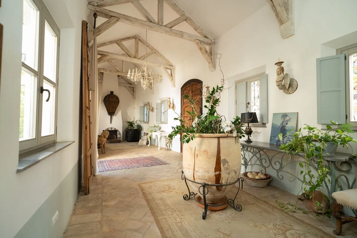 47a5d7e5-4a3d-4d51-b77d-c83ad2855944