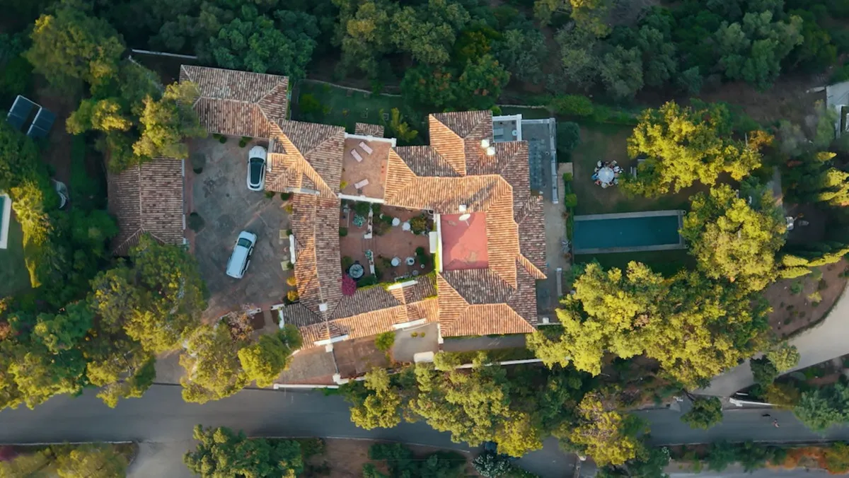 48c29c3d-560c-457d-81d7-4e0da6a74c30