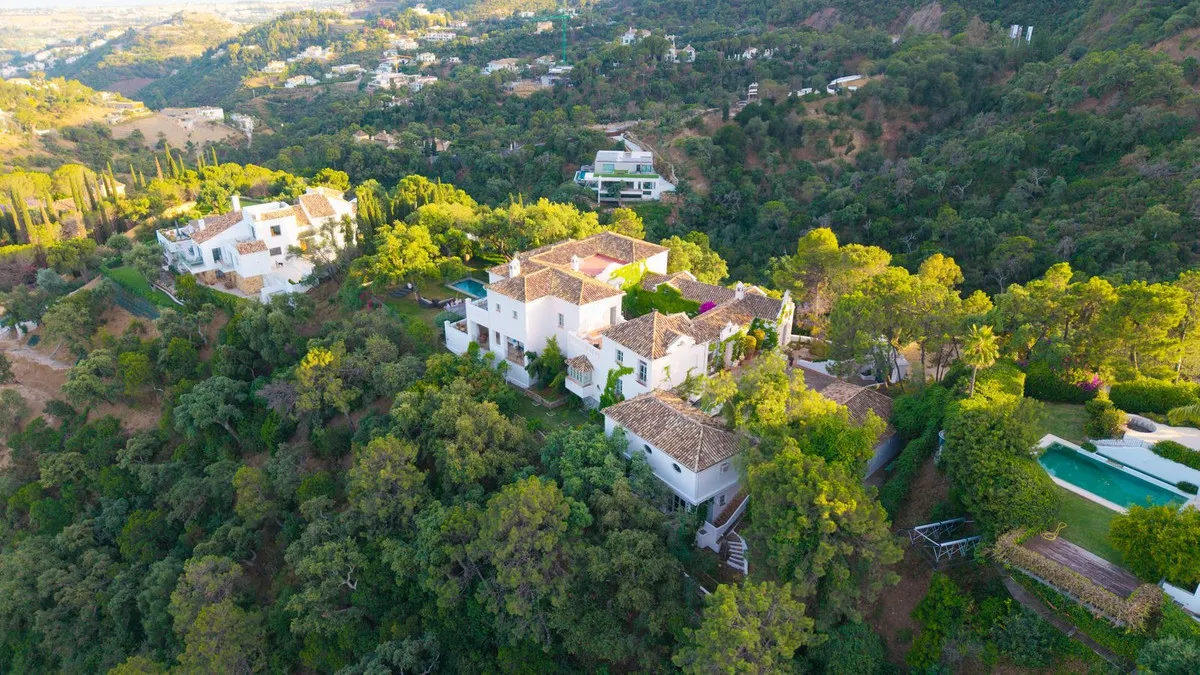 5f9b4f59-7b18-4cee-bff9-f56e12fa1e87