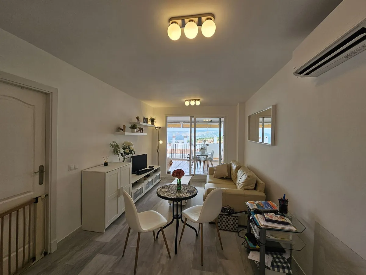 067a7e2f-af82-45a2-996c-18564b54e4da