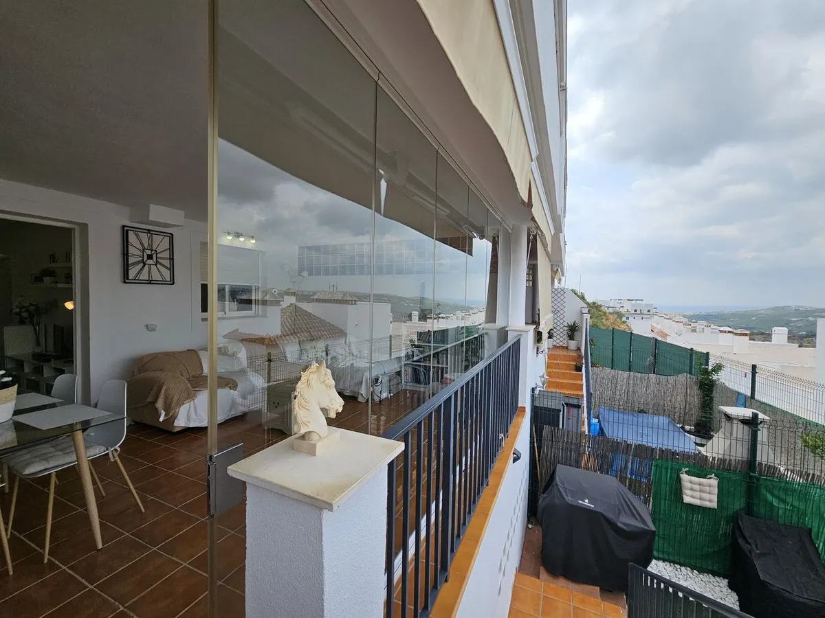 124a2326-3ba3-4fa4-8d5f-2f42df78702c