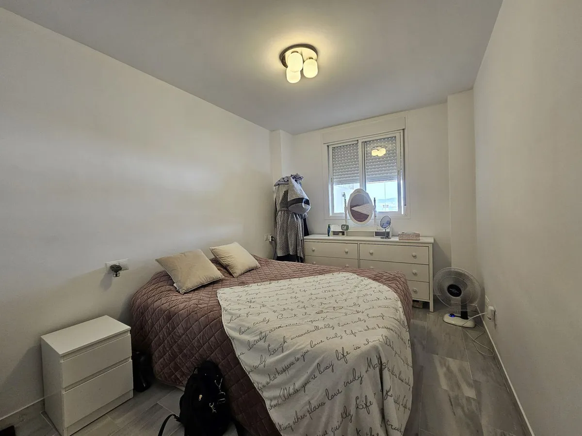 571dd949-a5af-4ed1-925a-18c3e91862f4