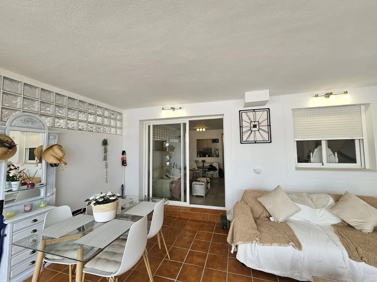 a8727f16-eadc-491d-8e18-ff2dee292f64