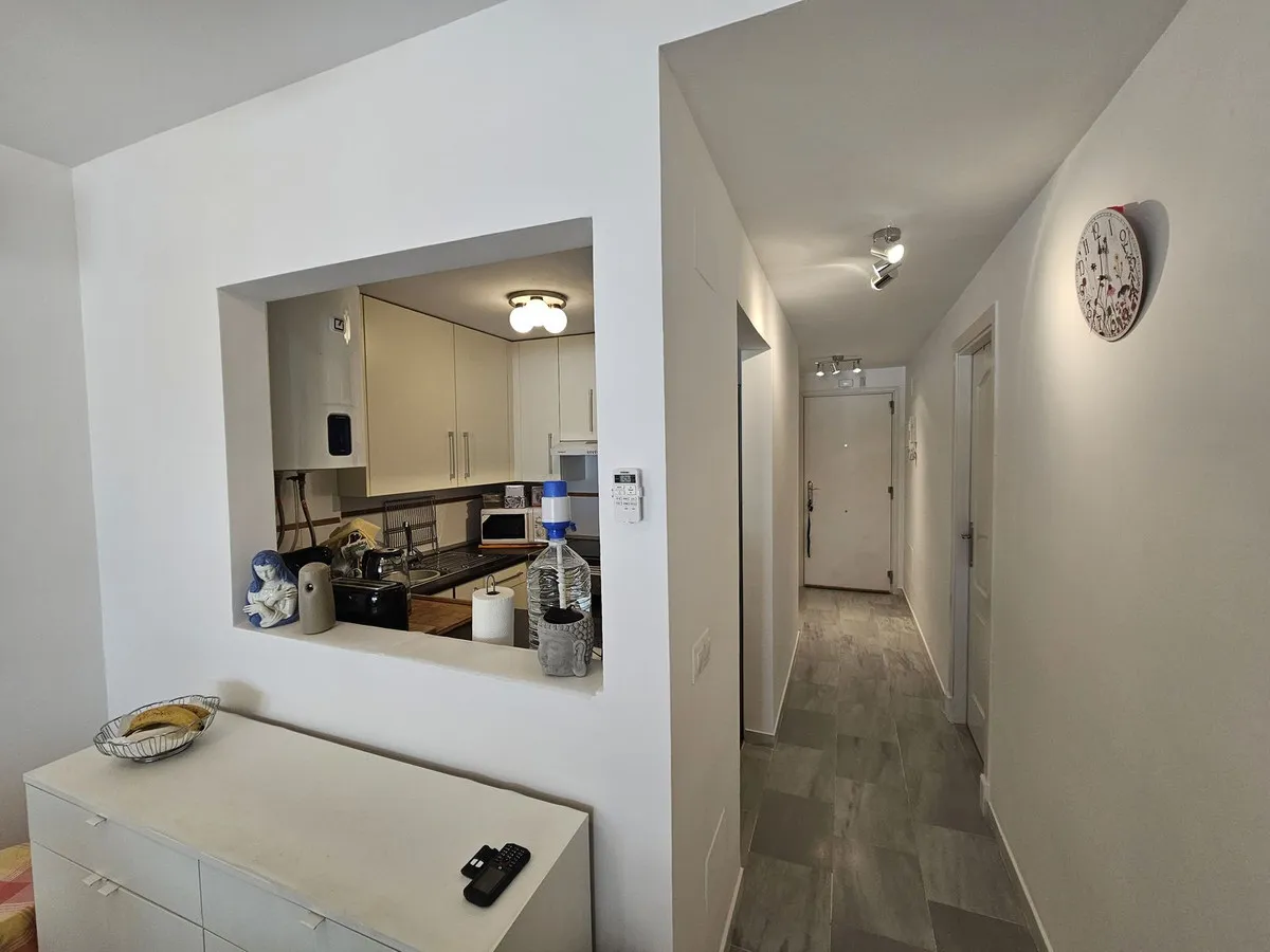 b9f5ea30-08e7-4522-9280-b042c4094610