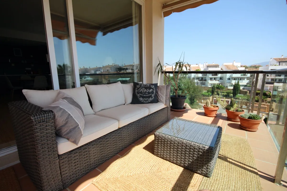 a5186675-fcfa-4f46-8159-74320c17fbc0