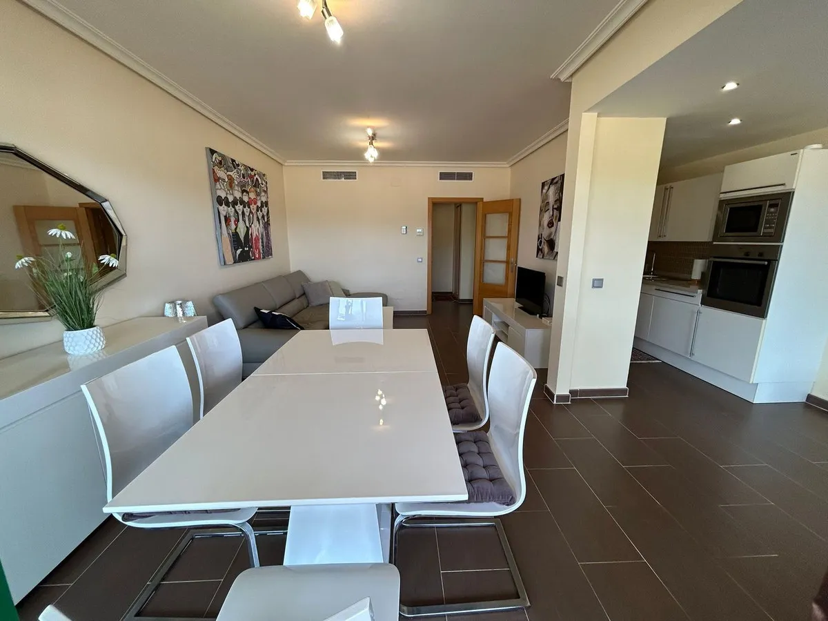 588c7993-0146-4140-8639-f417823458a6