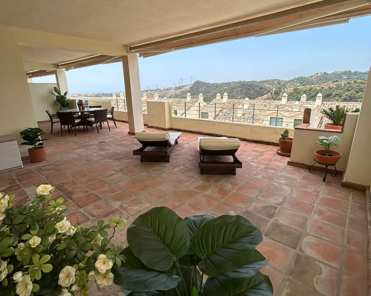 ad85f501-9ed6-4bbc-a47c-bb51a5652f9b