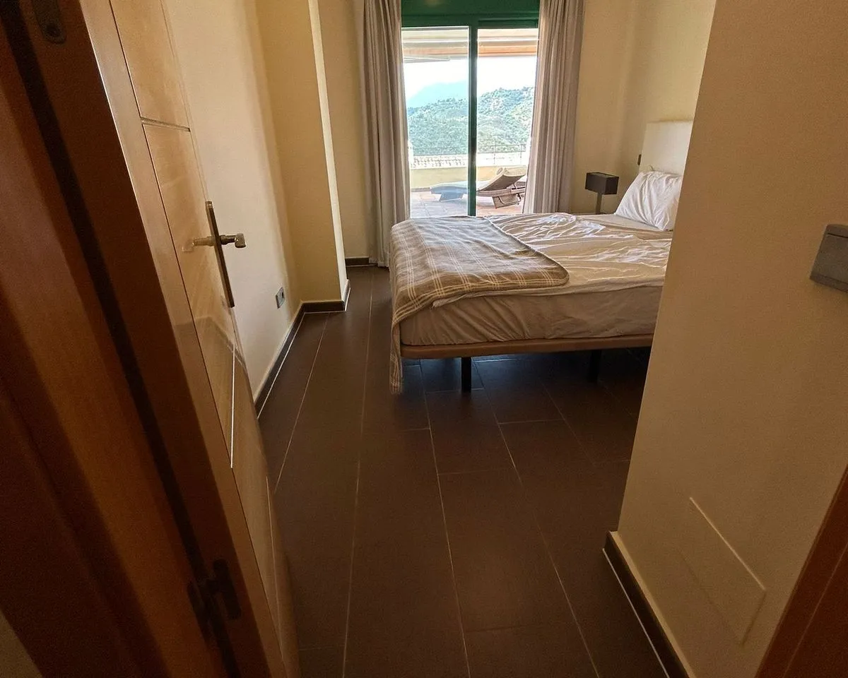 e89dc21d-62a0-481a-b6e3-ff824b732506