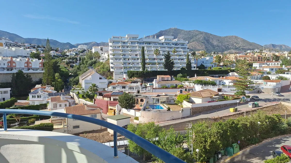 6f801774-5db5-4684-ac58-0b06592215e4