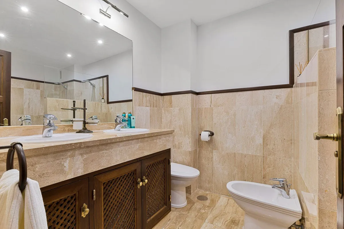 3b5a8639-d243-4032-b4bc-39892d8ed85f