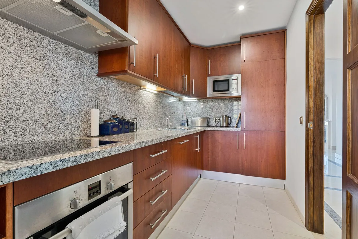 75b1b3ad-c86a-409d-a8ce-9ea99bdfdbfc