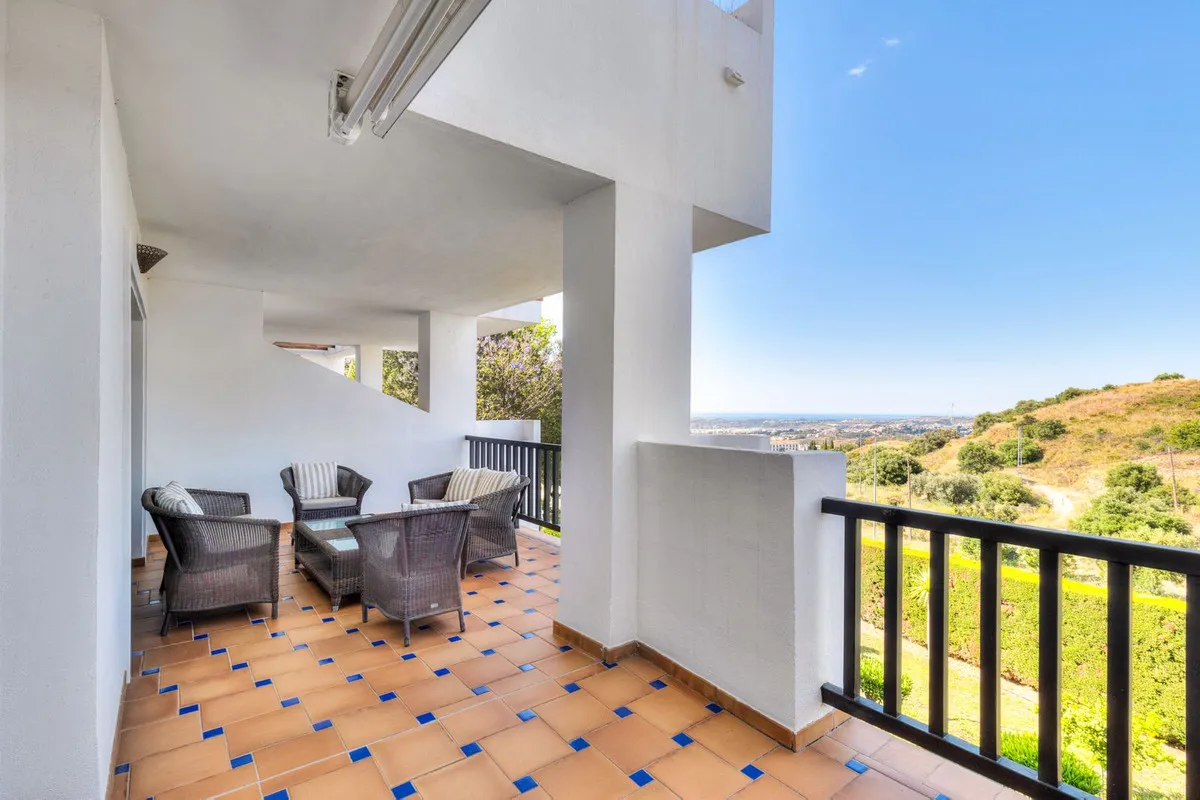 810ae12e-e854-4421-9a3b-c8b3865713e1