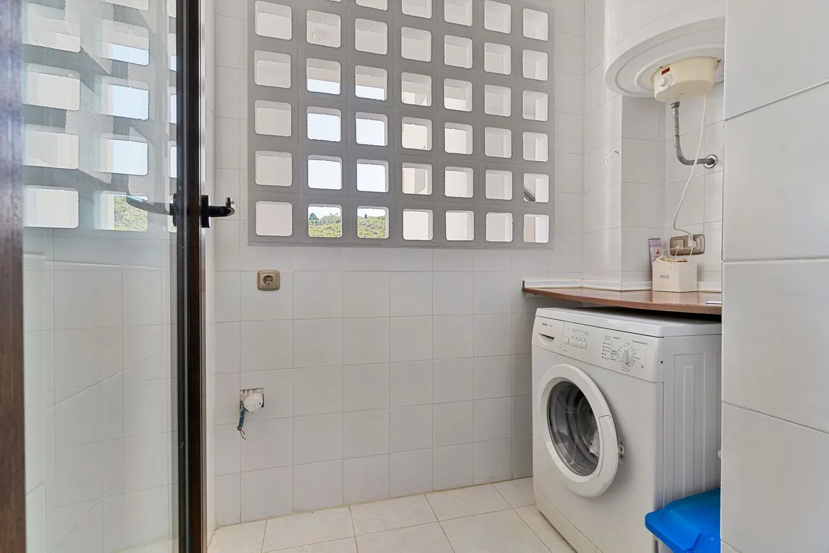 9d0ff5c4-cf41-465a-87d3-1c5995791ce2