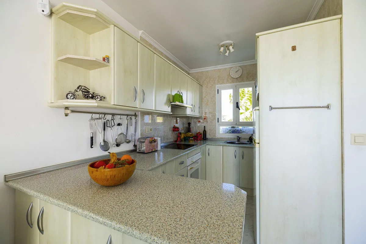 964fddba-30ec-4244-b7c2-33078865f65c