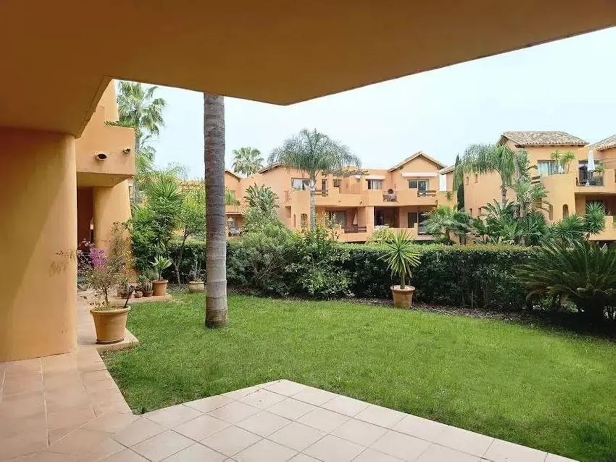 3d438976-0b04-486e-9744-98794bdf3608