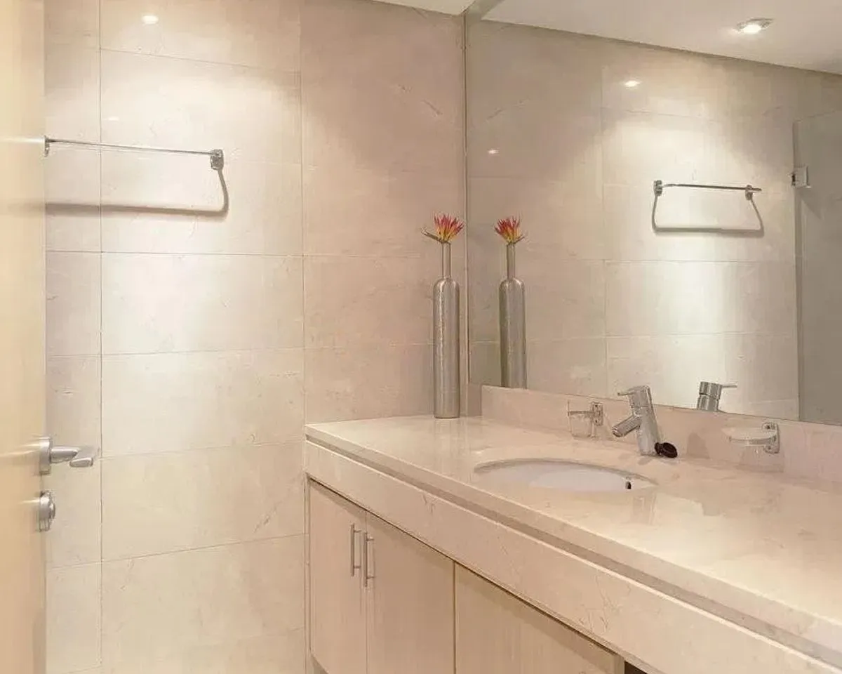 795c5dc3-38e3-4f8b-abf9-d24bb64a5d2a