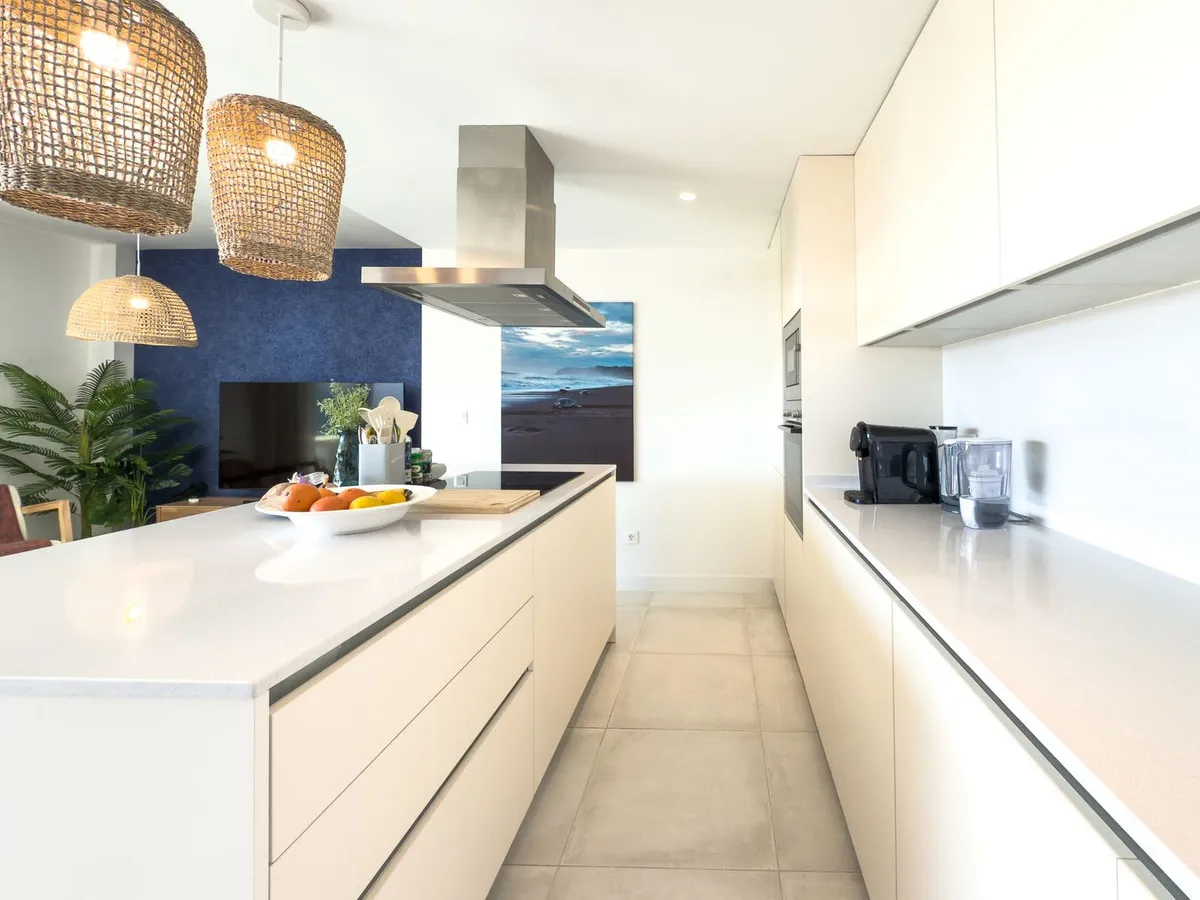 1bf79936-6466-458c-9300-1e6f3b4109f9