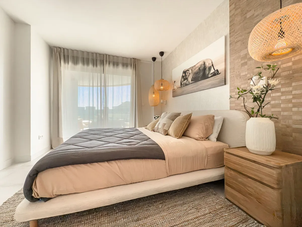 82eed1bb-e025-4abc-a835-55357323c4f2