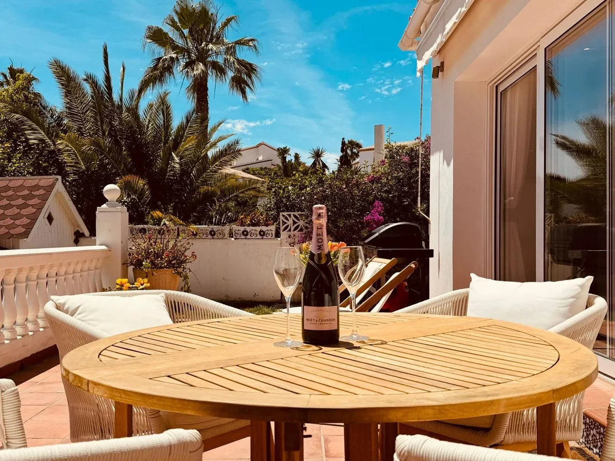 3720b3d0-cf02-4cb5-840d-db21081453b2