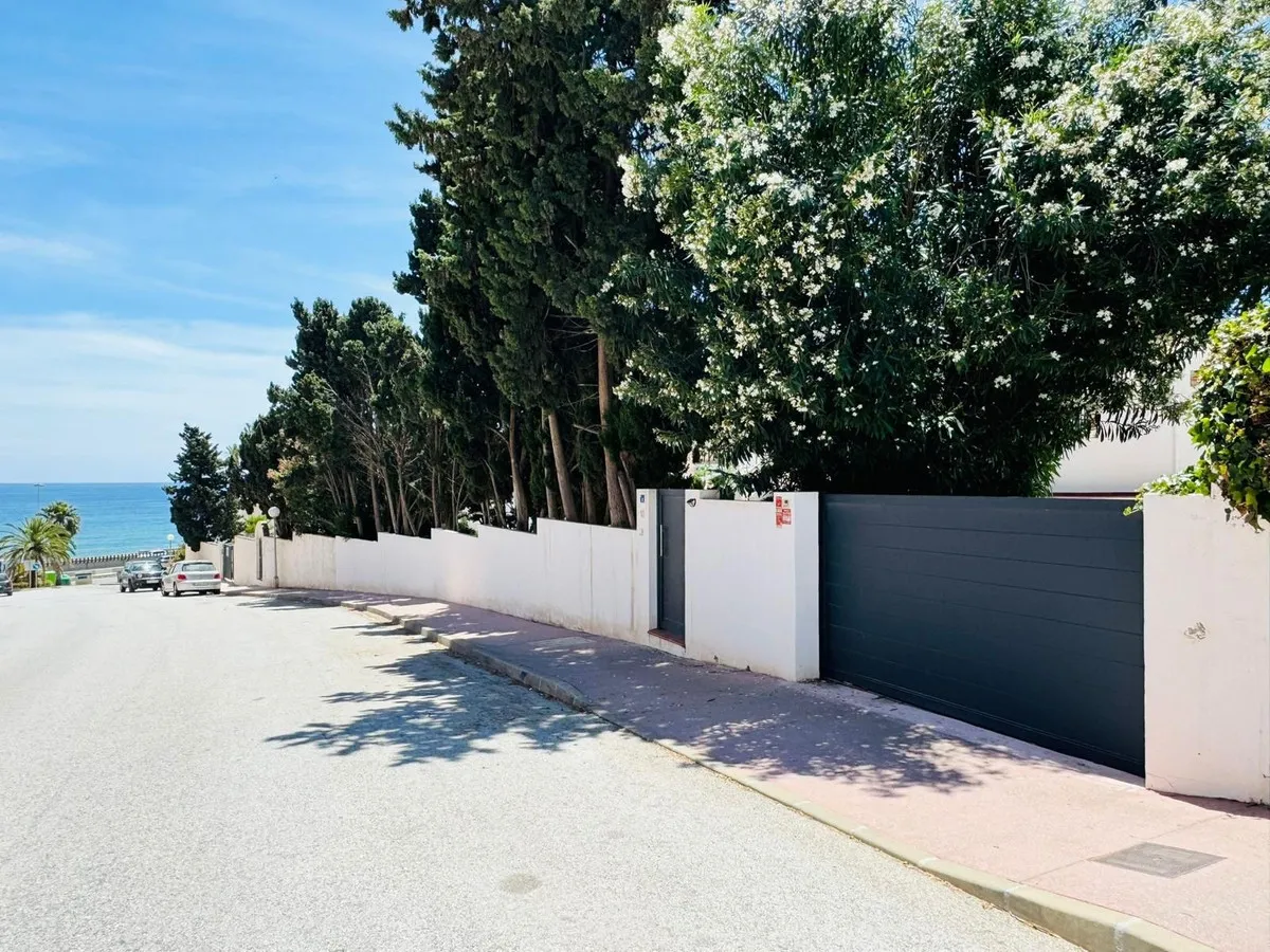 5b15255c-d345-4bfa-8af3-2e253e626103