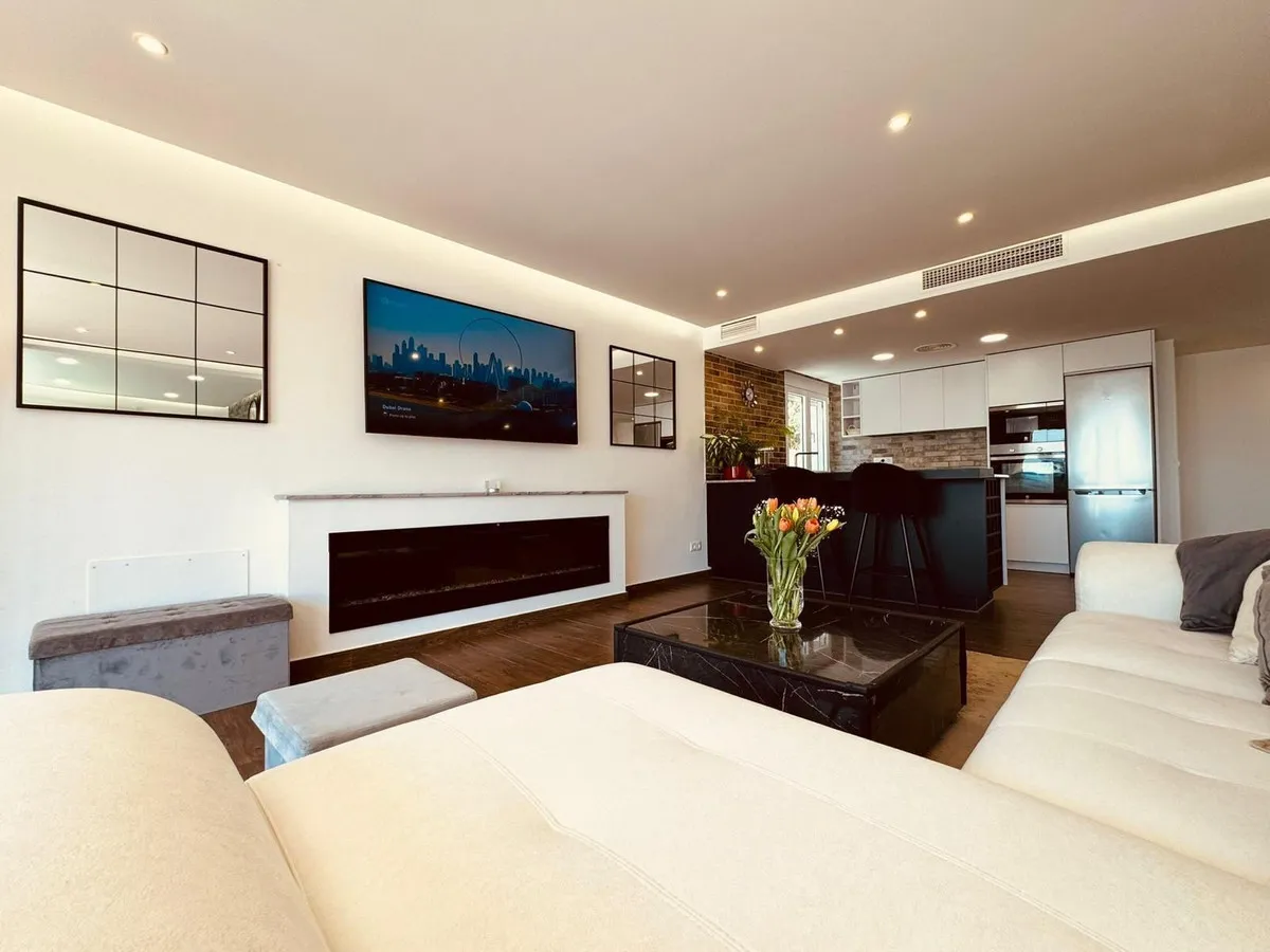 8c06a56c-64ed-41c0-b9c6-c1840d629512