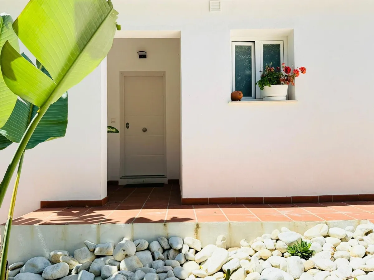 a8a6a576-f0d4-4bfe-97cf-38446654cfbe