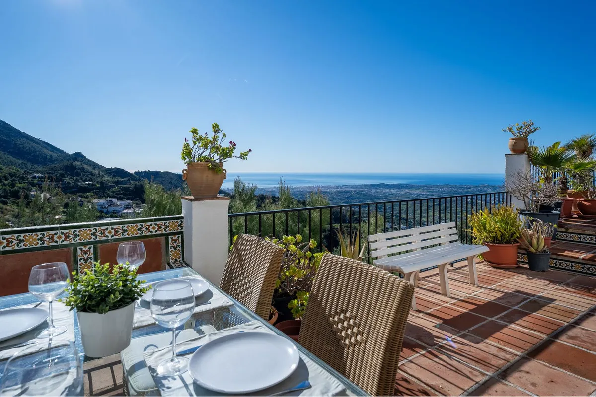 120d5c42-1704-468c-a143-8a7c714e3d1c