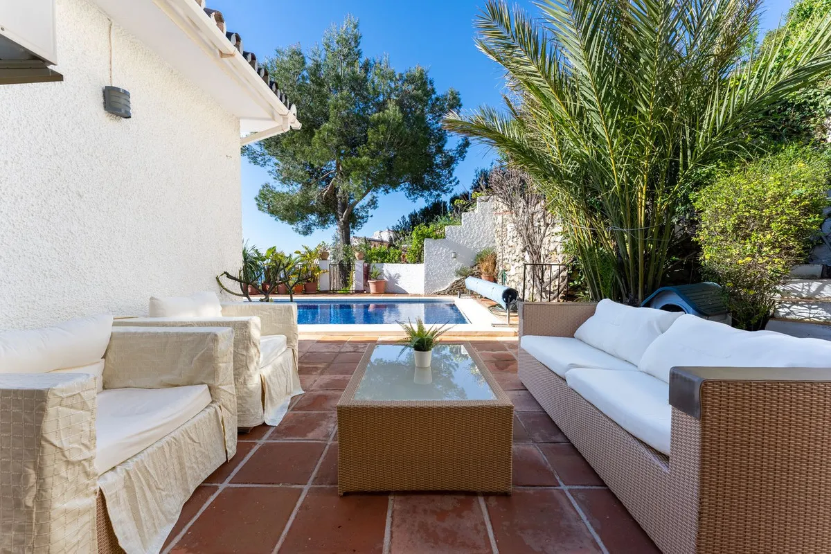 38b7289b-44b5-4a5e-8027-d249480e9fc9