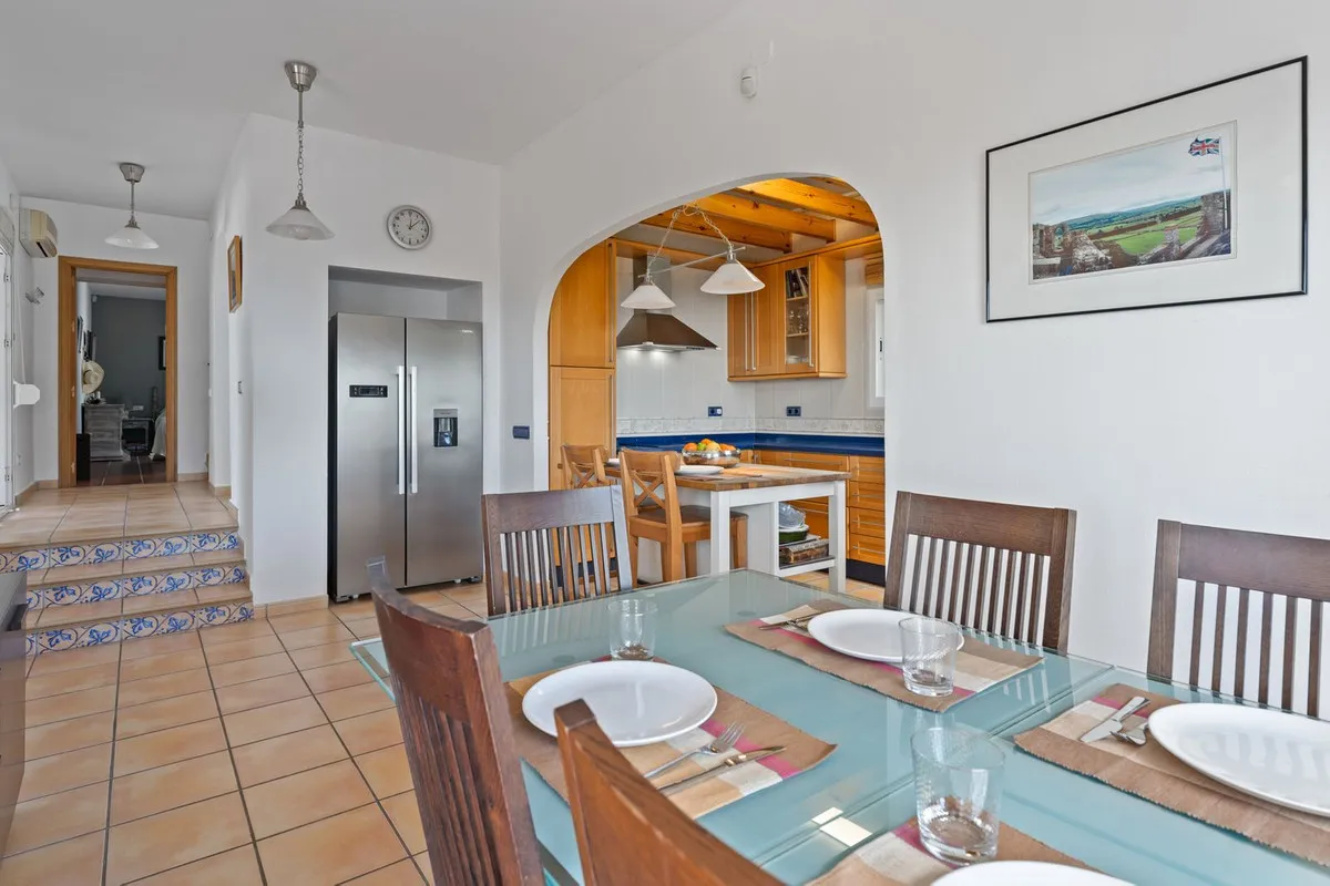 5b953831-9d15-4394-91c3-4e184c226cf4