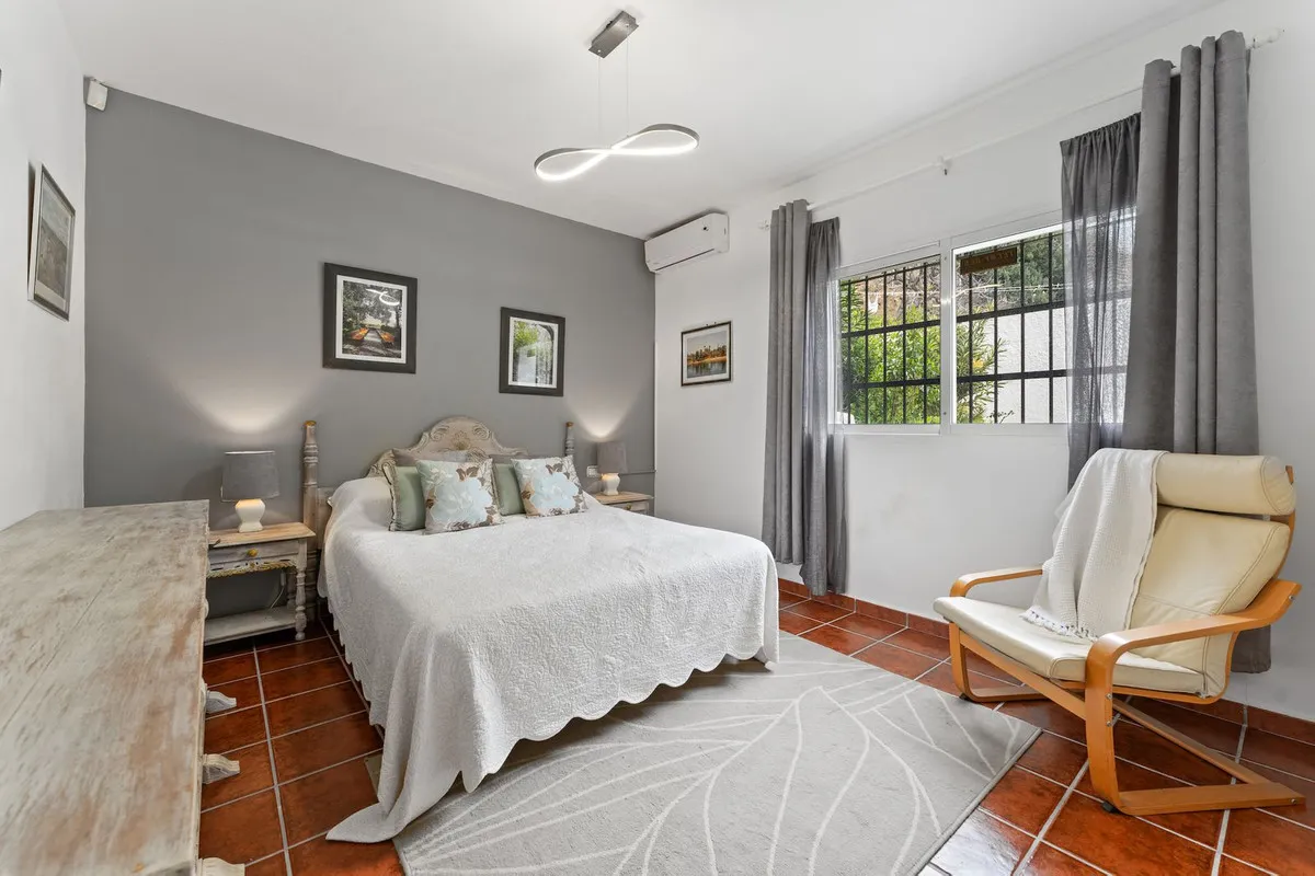 7479b05d-14ff-4902-86fe-96f641d7febd