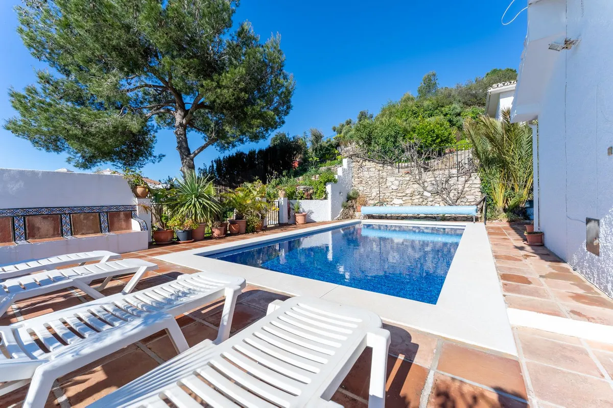 cb5ed4d1-db4e-4b36-949c-769faf059a24